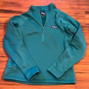 Patagonia women’s 3/4 zip!
